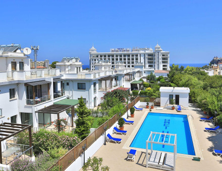 One Bedroom Apartment with Pool View